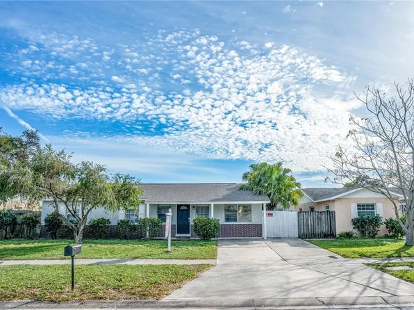 2770 21st Pl SW, Largo, FL 33774