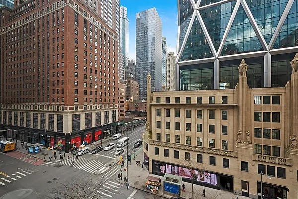 Rented by Corcoran | media 2