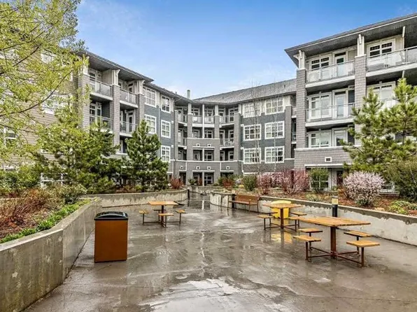 25 Auburn Meadows Ave SE #141, Calgary, AB T3M 2L3