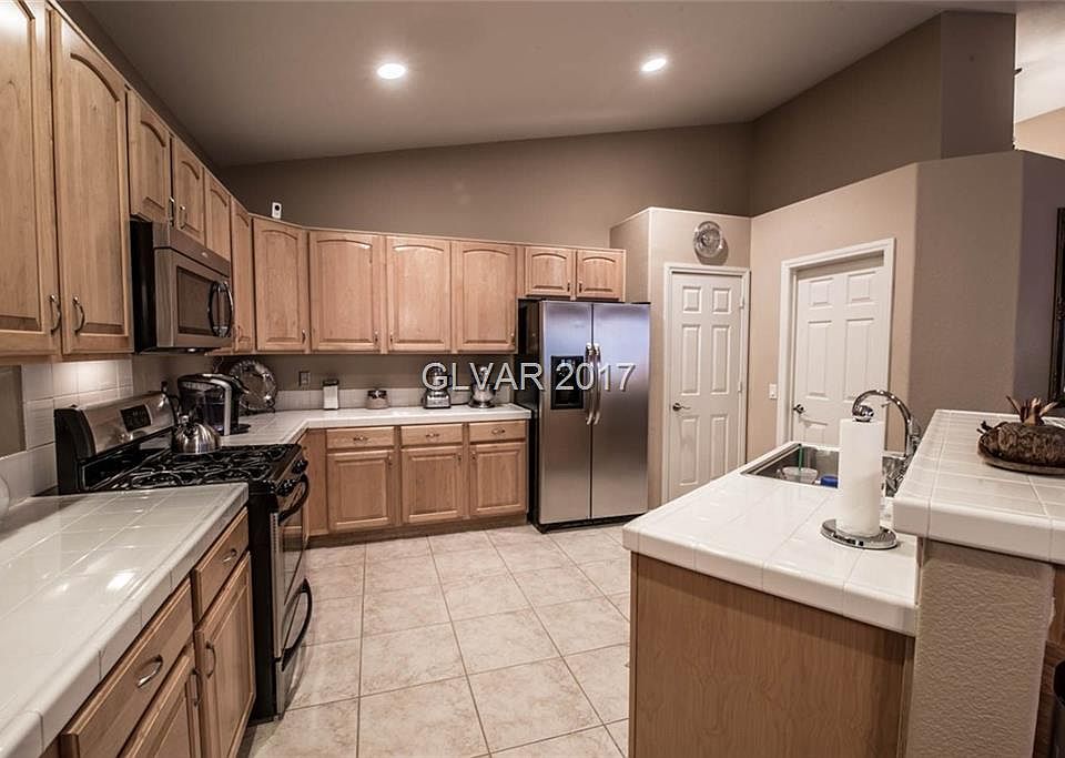 1st image of 1605 Wolf Canyon Ct