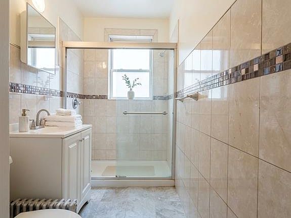 5th image of 9 Morningside Ave #2R