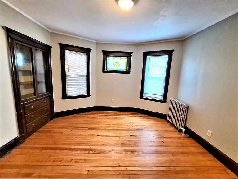 393 Talbot Ave #1 — Photo 7