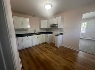2912 Halsted Rd #1, Rockford, IL 61101