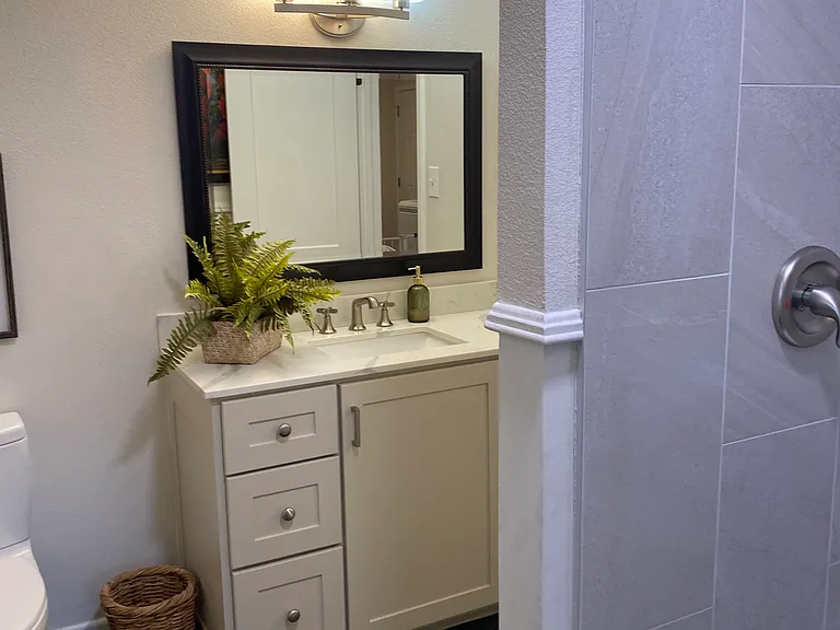 8318 Yale Dr — Photo 24