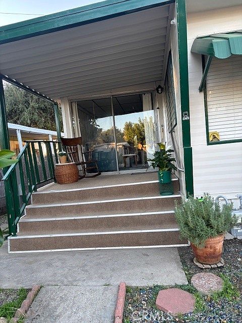 1st image of 54-35080 Chandler Ave