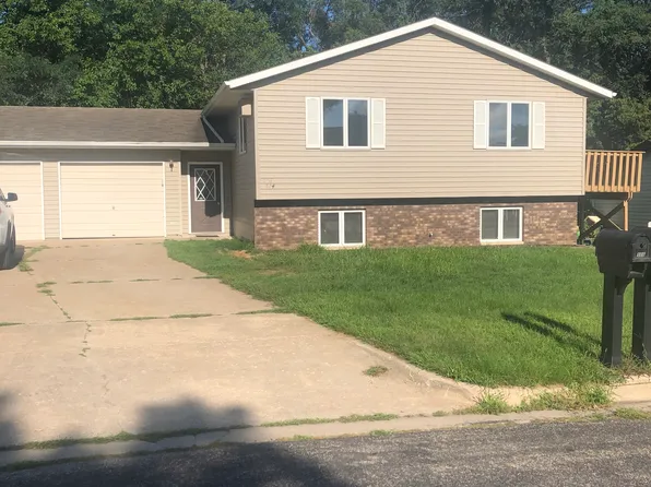 516 Bluebird Ct #516, Onalaska, WI 54650