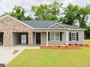 123 Callaway Cres, Statesboro, GA 30458