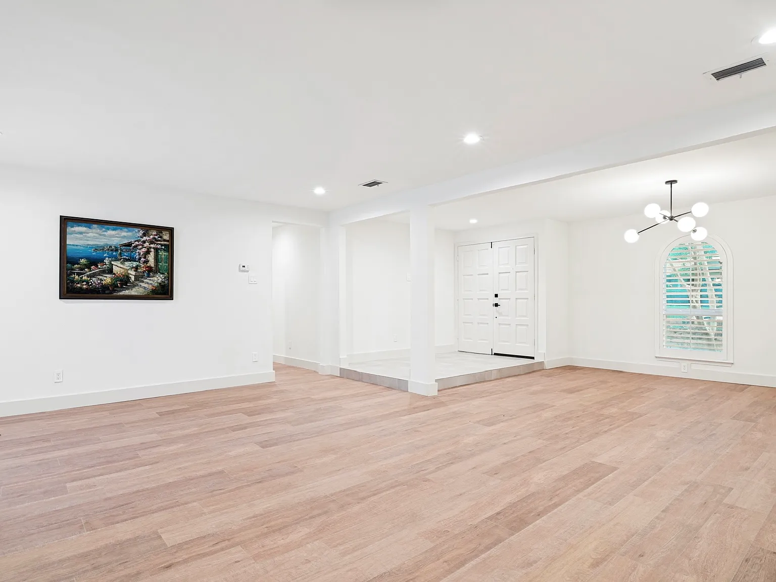 4 bed, 1962 sqft, $3,250 — Photo 4