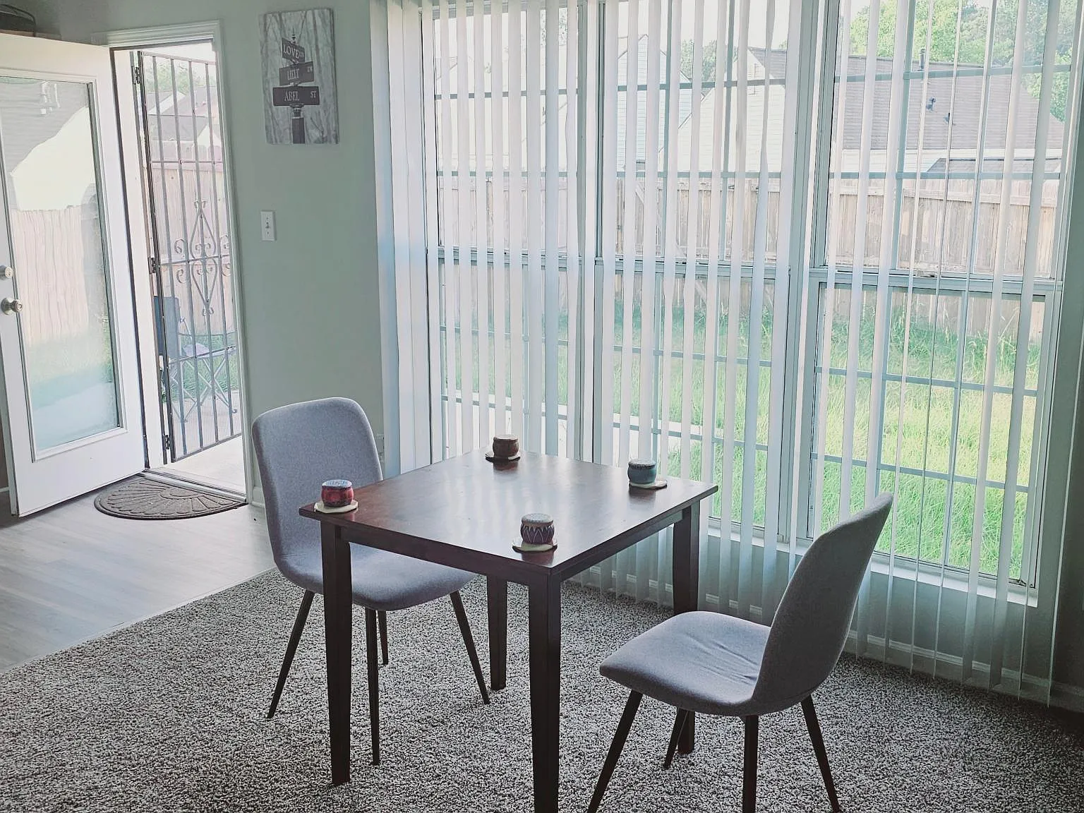 3 bed, 2.5 bath, 1524 sqft, $1,950 — Photo 4
