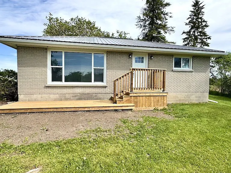 886D Grills Rd — Photo 3