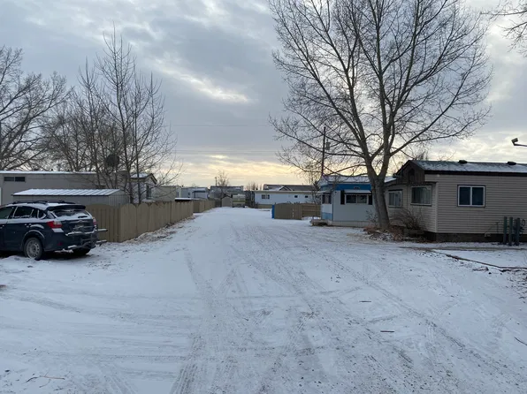 433 7th St Lot 2, Beiseker, AB T0M 0G0