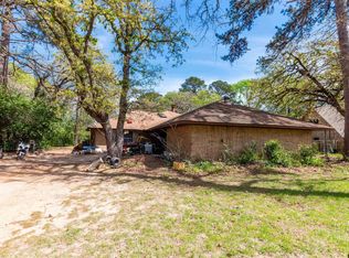 22851 Lakeside Dr, Flint, TX