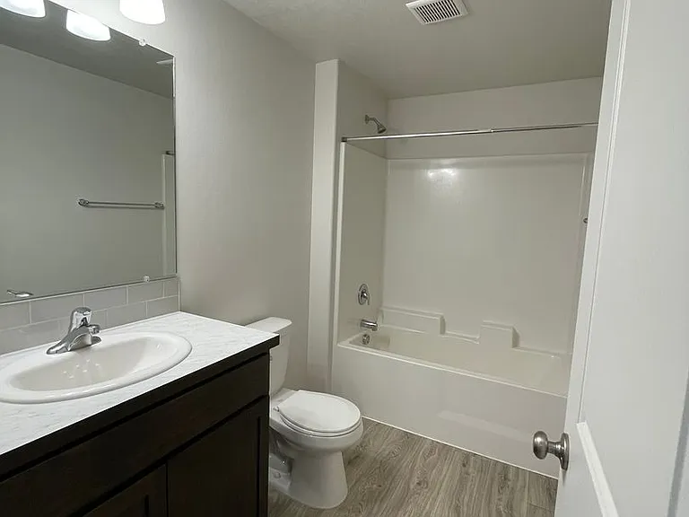 4213 Atwood Rd — Photo 13