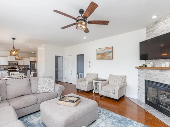 1101 Running Brook Dr, Lawrenceburg, KY 40342