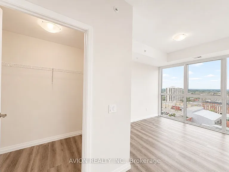 60 Charles St W #1602 — Photo 24