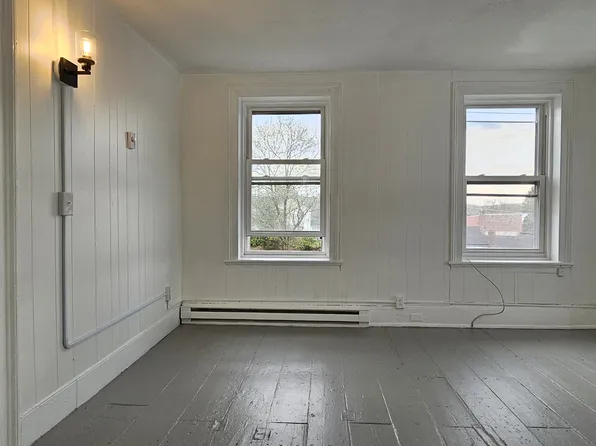 3201 Church St APT 5, Valatie, NY 12184