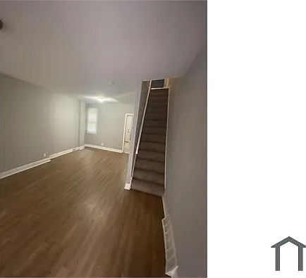 3 bed, 1100 sqft, $1,500 — Photo 2