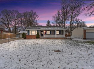 4277 Ashlawn Dr, Flint, MI 48507