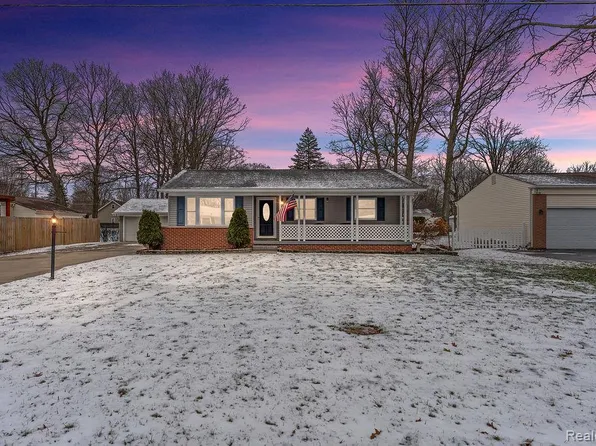 4277 Ashlawn Dr, Flint, MI 48507