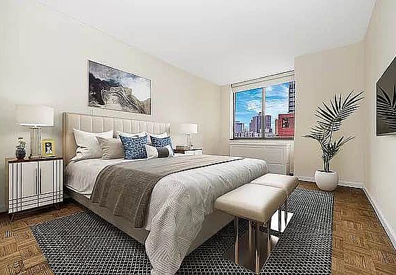 3rd image of 245 E 44th St APT 27C
