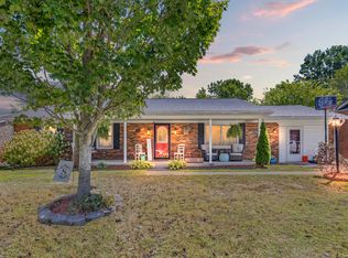 132 Meadowbrook Dr, Frankfort, KY 40601