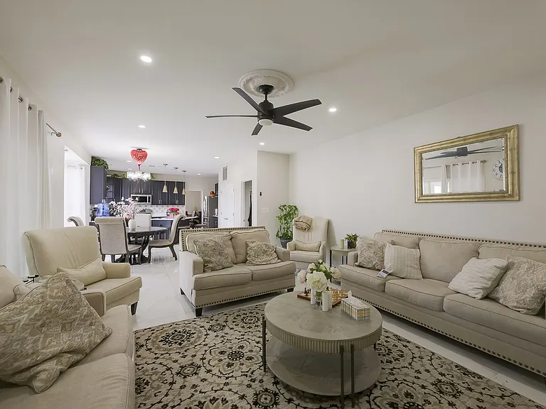 601 Crossover Ct — Photo 9
