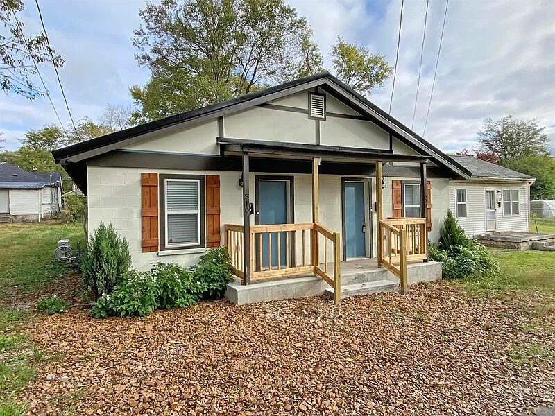 510 Diuguid St