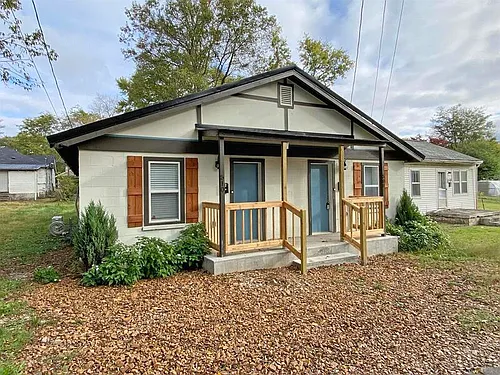 510 Diuguid St Photo 1