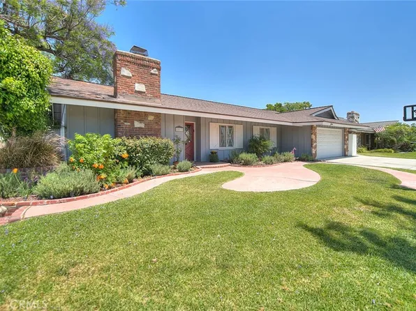 1517 E 19th St, Santa Ana, CA 92705