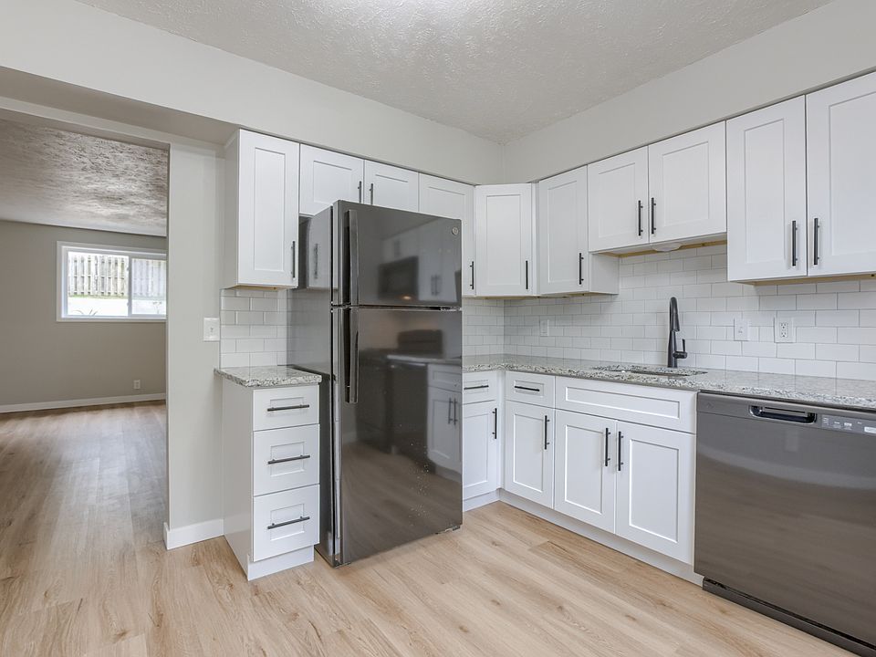 1st image of 4713 Davenport St APT 5