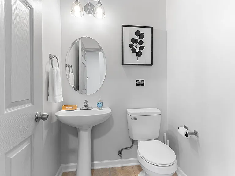 309 Raleigh Dr — Photo 16