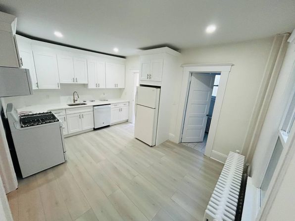 133 Berry Hill Rd #3