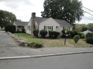 20 Florence Rd, Methuen, MA 01844