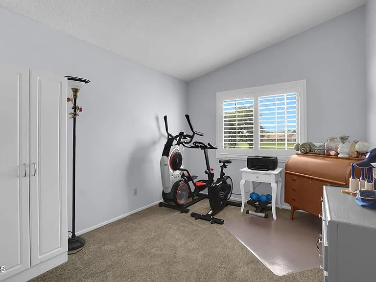 885 Oakland Hills Dr — Photo 37