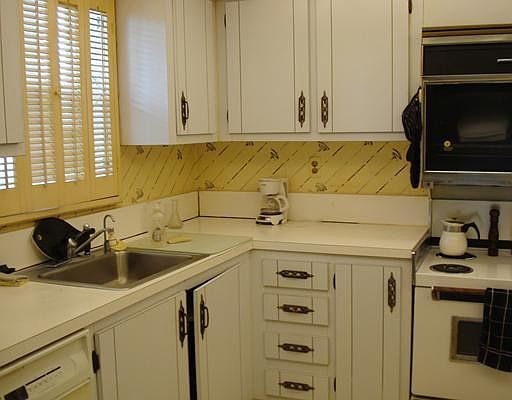 4th image of 6080 NW 44th Street #307-3