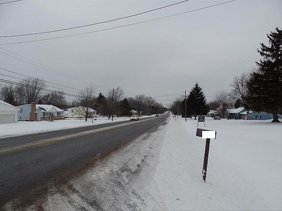 5th image of 3332 Brockport Spencerport Rd