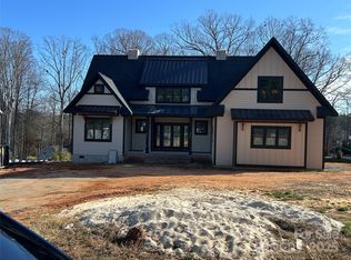 130 McNeil Ln #5, Mooresville, NC 28117