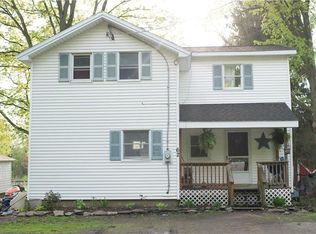 62 Salina St, Lacona, NY 13083