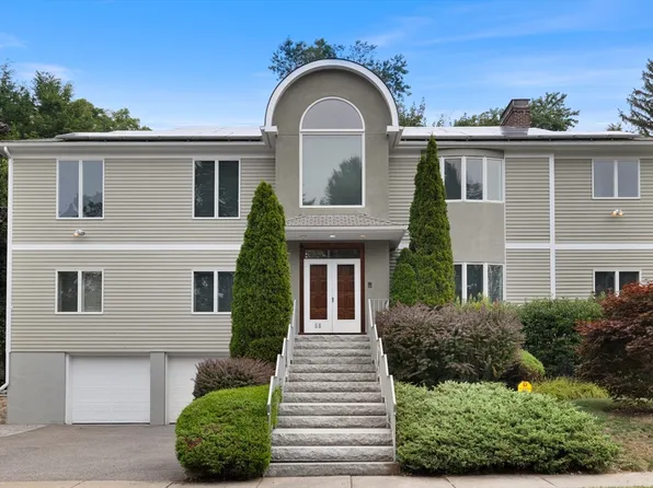 56 Cynthia Rd, Newton, MA 02459