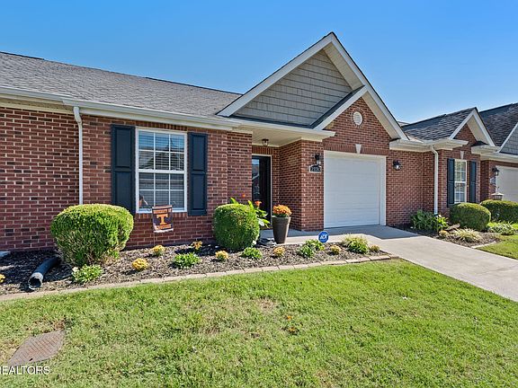 5th image of 2130 Fig Tree Way
