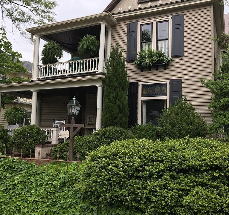 1st image of 491 W Main St