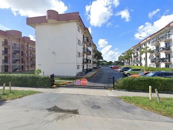 5420 W 21st Ct APT 411, Hialeah, FL 33016