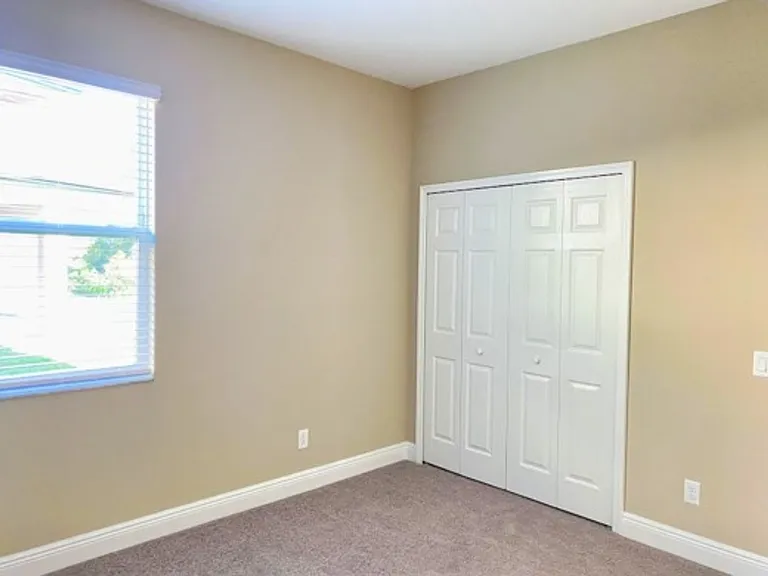 16142 Monterey Greens Cir — Photo 12