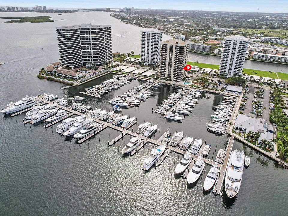 1st image of 108 Lakeshore Drive #839
