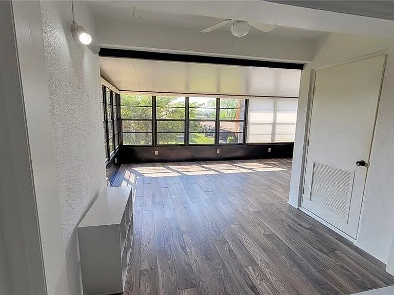 1064 Villa Dr #C203 — Photo 8