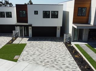 989 Crocker Ave, Daly City, CA 94014