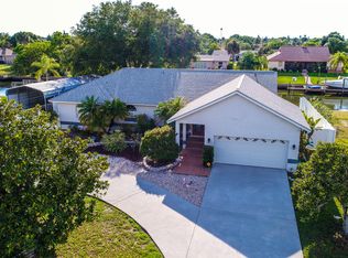 6316 Flamingo Dr, Apollo Beach, FL 33572