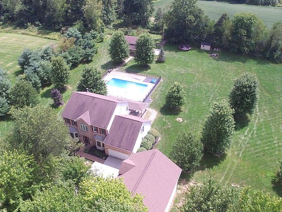2nd image of 119 Timber Creek Ct E