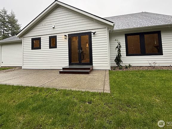 3rd image of 12288 Madrona Road SW