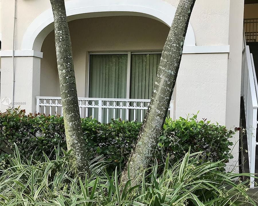 1st image of 11403 NW 89th St APT 106